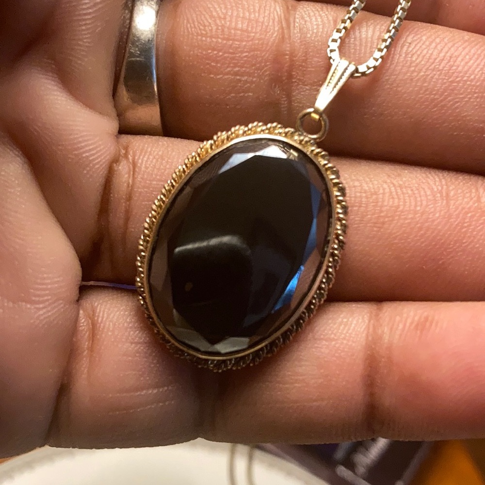 Vintage Robson Pendant in Black Onyx 1/20 12k GF